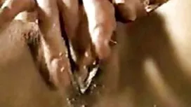دختر در عكس كس شهوان ...