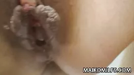 بارمن شریک زیر پیشخو ...