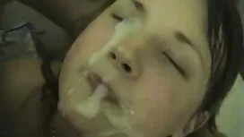 بچ با یک عکس سکسی پش ...
